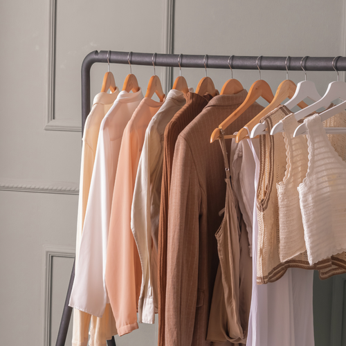 The Essence of Elegance: Embracing Minimalist Fashion