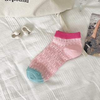 Colored Hollowed Out Ultra-thin Boat Socks for Women 4Pairs KT3028
